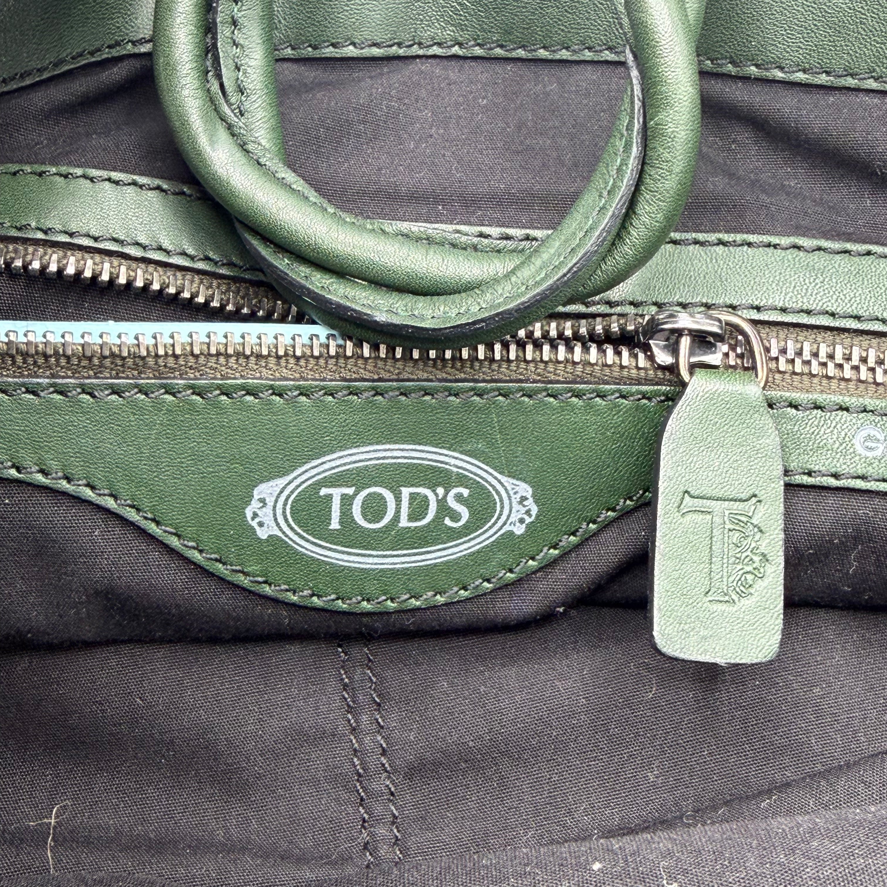Tod's Green Vintage Handbag