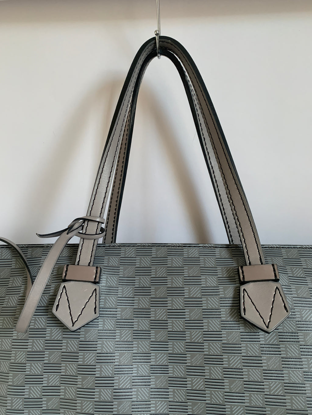 Moreau Grey Bag