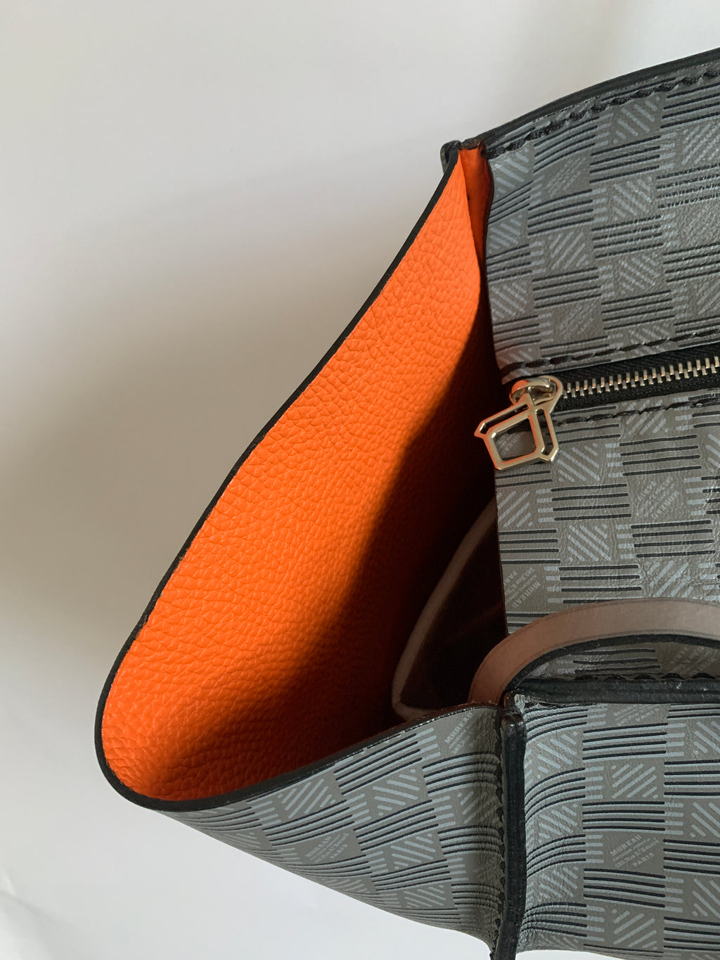 Moreau Grey Bag
