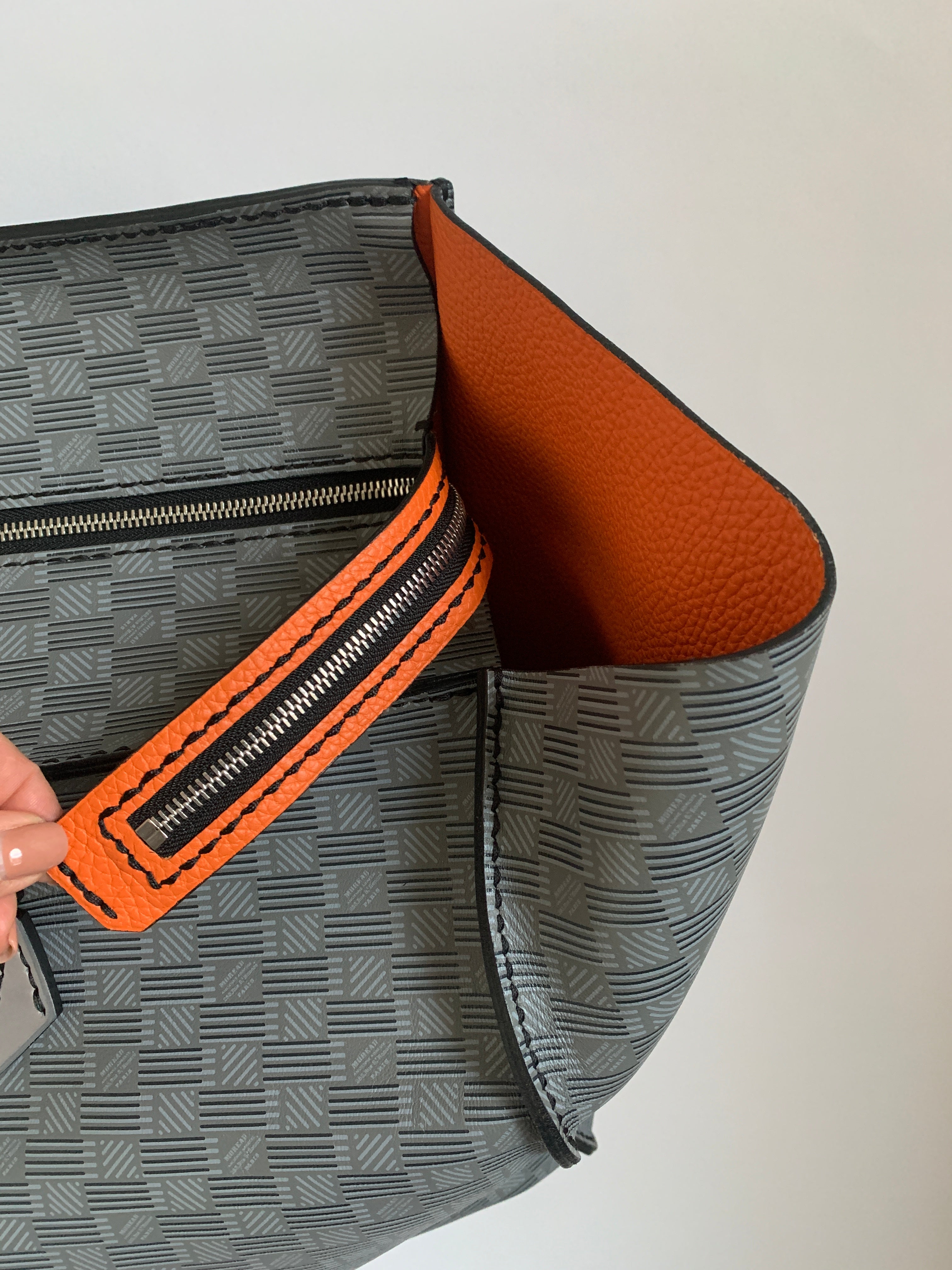 Moreau Grey Bag