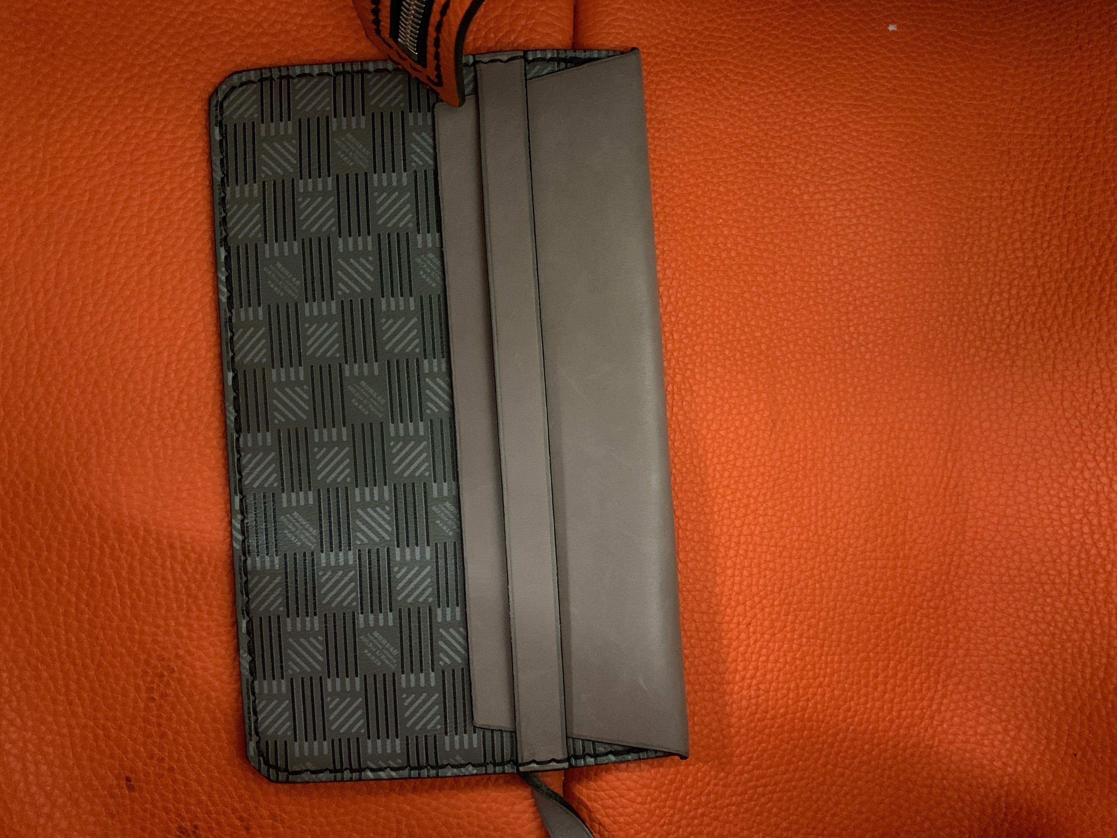 Moreau Grey Bag