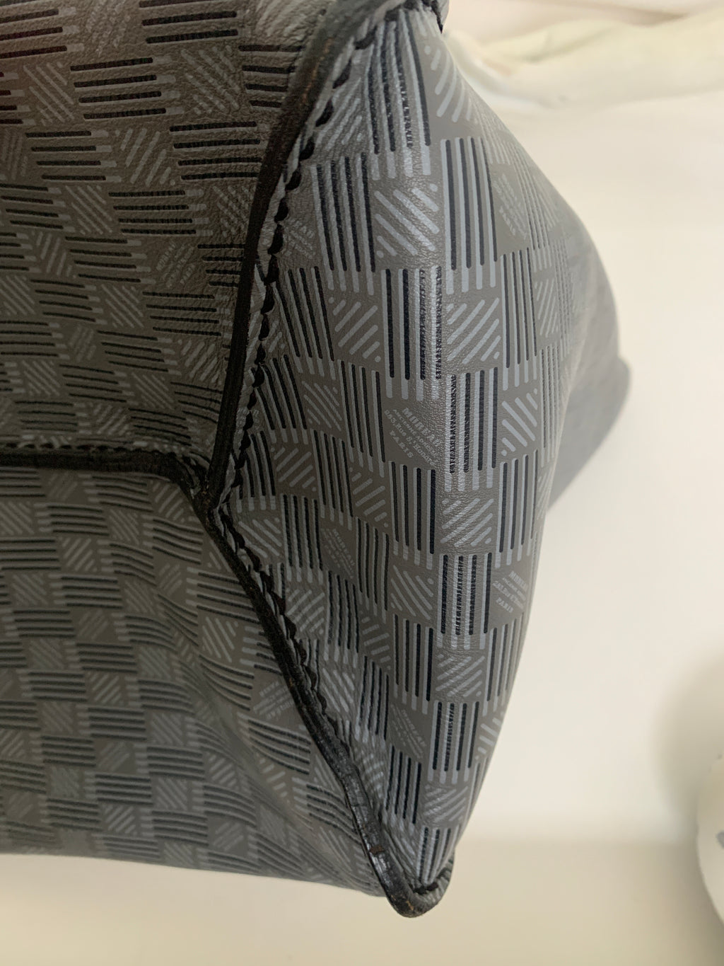 Moreau Grey Bag