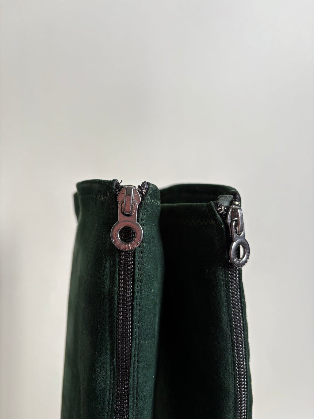 Le Silla Bottle Green Suede Pointed Toe Knee-High Stiletto Boots