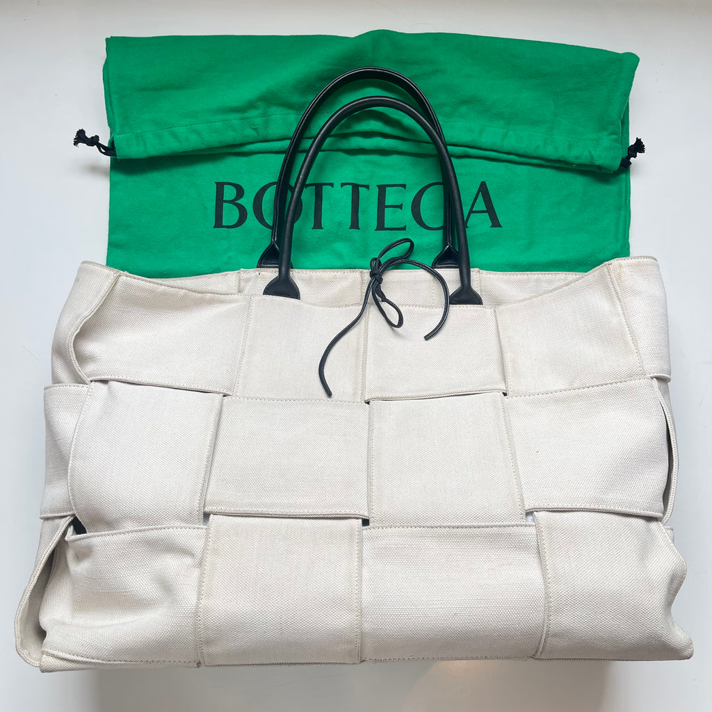 Bottega Veneta Large Arco Cream Tote Bag Maxi Intrecciato Cream Canvas