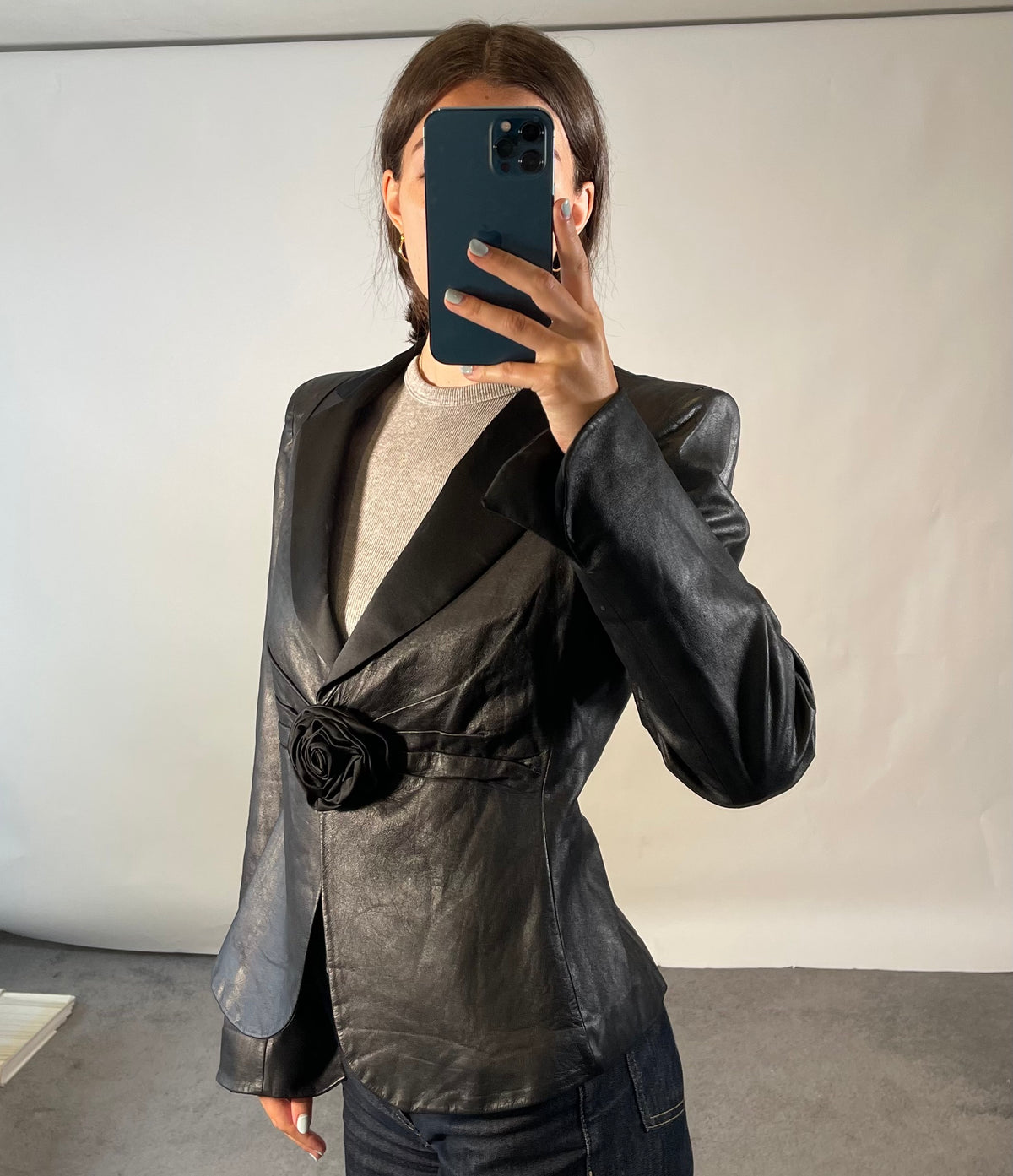 Armani Collezioni IT 44 UK 12 Vintage Black Tuxedo Leather Jacket
