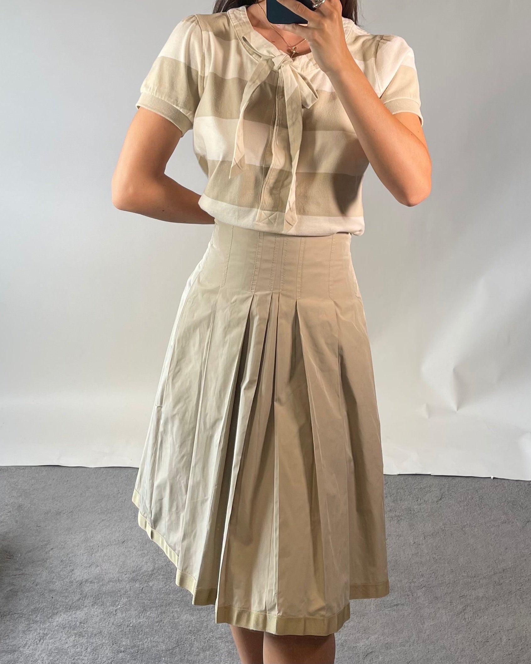 Mr & Mrs MacLeod EU36 UK8 Beige Skirt