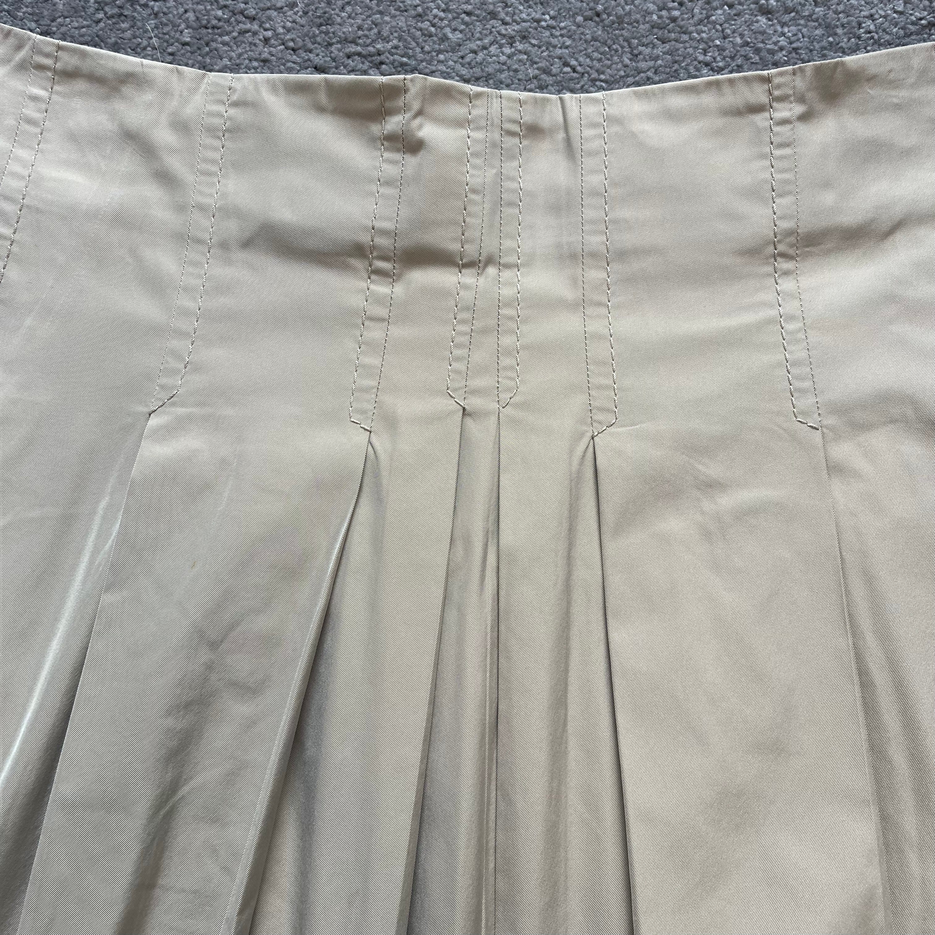 Mr & Mrs MacLeod EU36 UK8 Beige Skirt