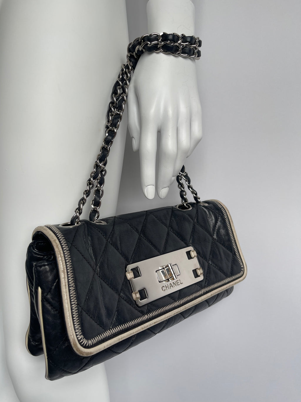 CHANEL 2008/9 Black Lambskin East West Cream Trim