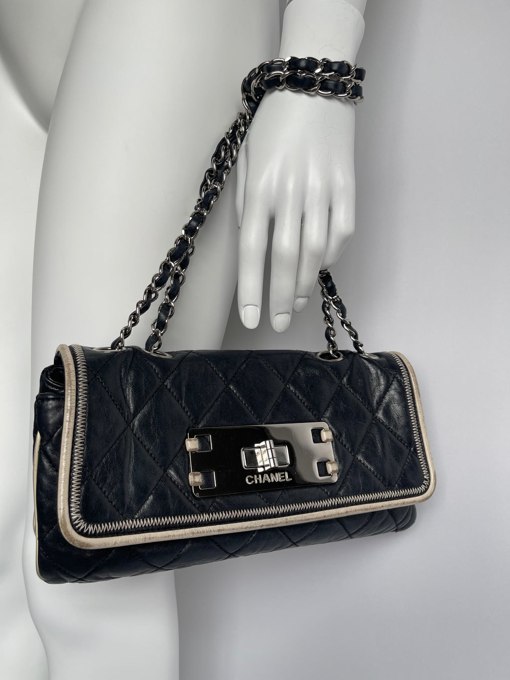 CHANEL 2008/9 Black Lambskin East West Cream Trim