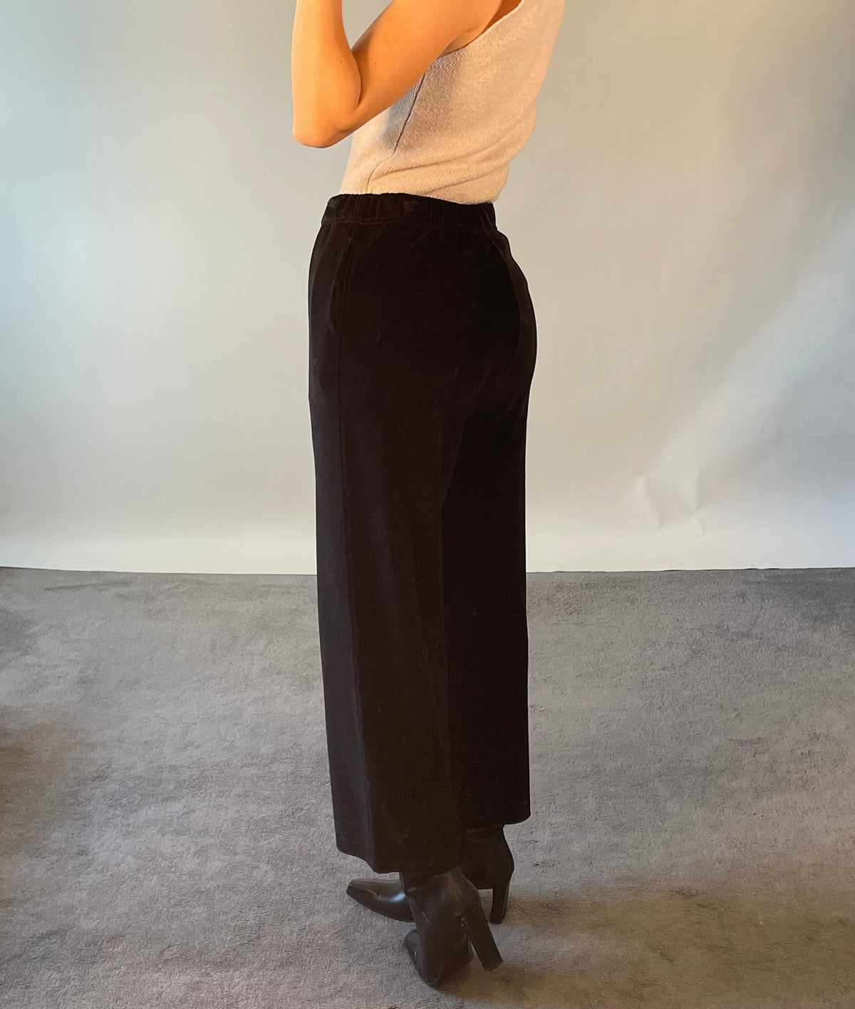 Nili Lotan Black Velvet Wide-Leg Drawstring Trousers