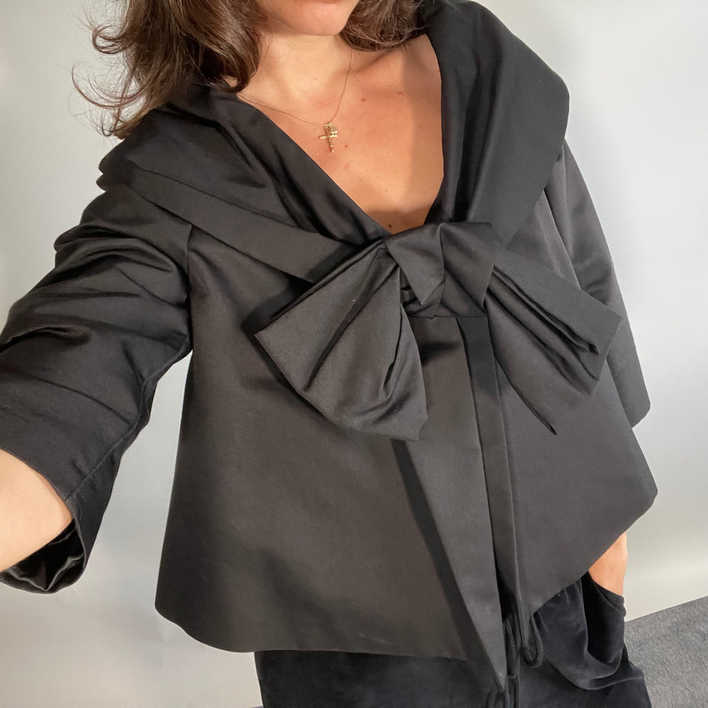 Giambattista Valli Black Wool and Silk Jacket with Bow Front