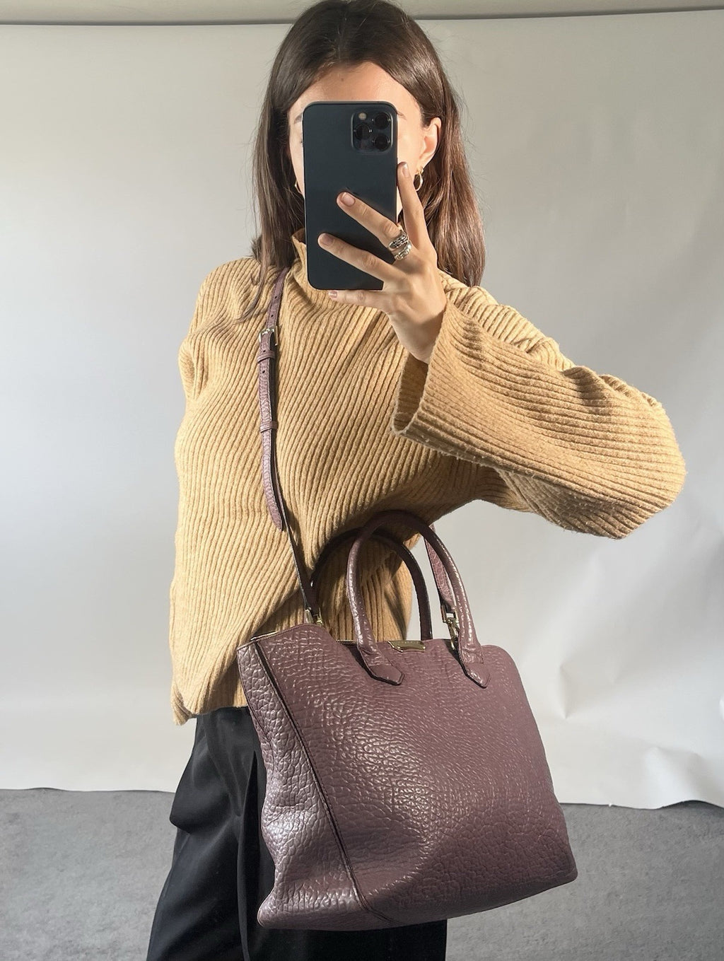 Burberry ‘Dewsbury’ Leather Handbag Grained Leather Cross Body Plum Tote Medium