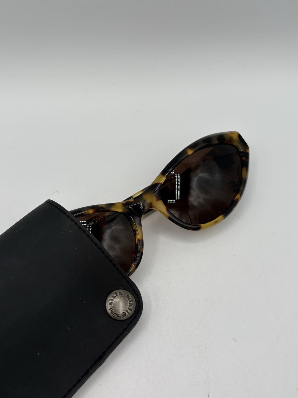 Alain Mikli Vintage 80s Cat Eye Sunglasses Brown Tortoiseshell Classic With Case