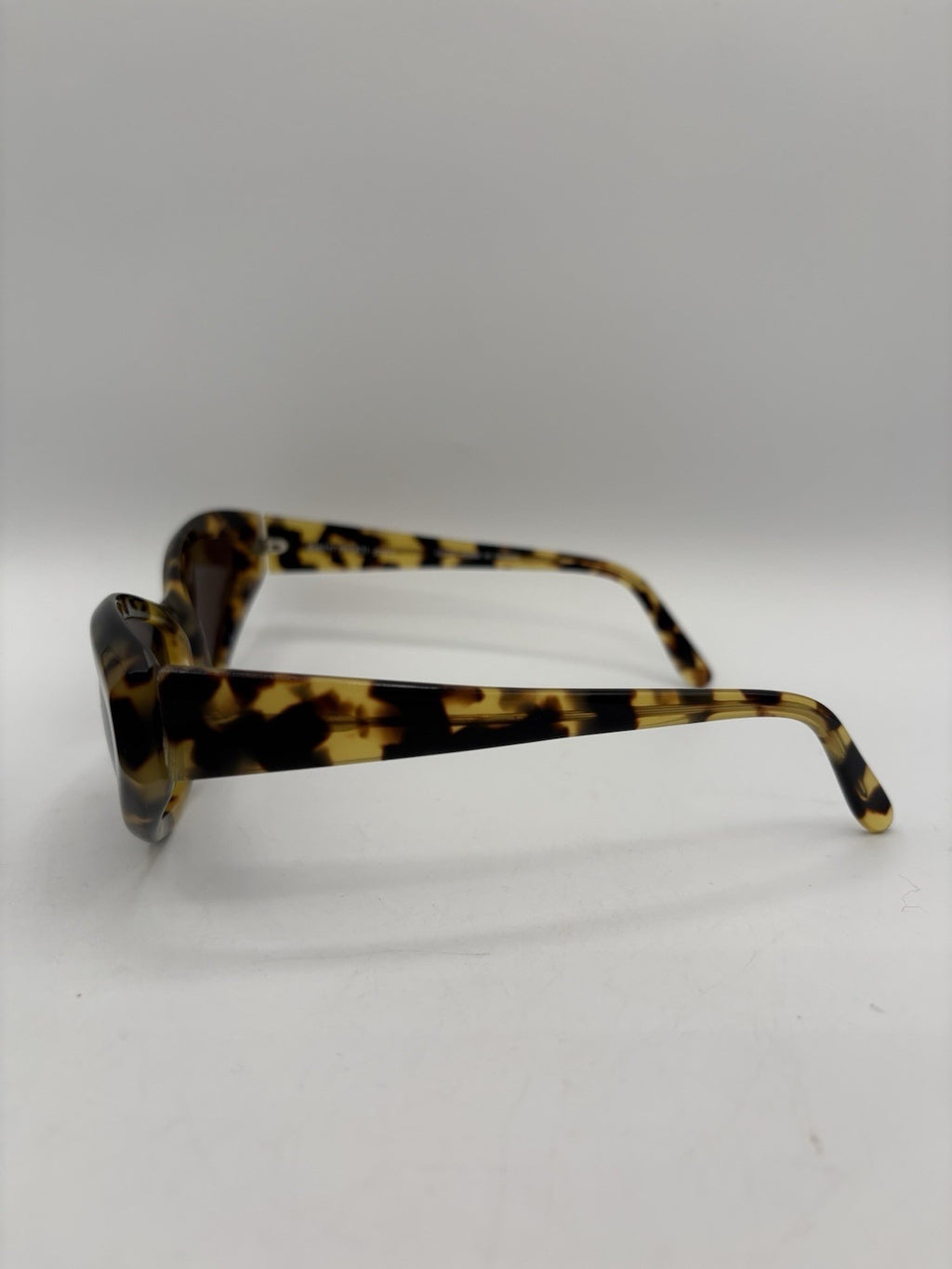 Alain Mikli Vintage 80s Cat Eye Sunglasses Brown Tortoiseshell Classic With Case