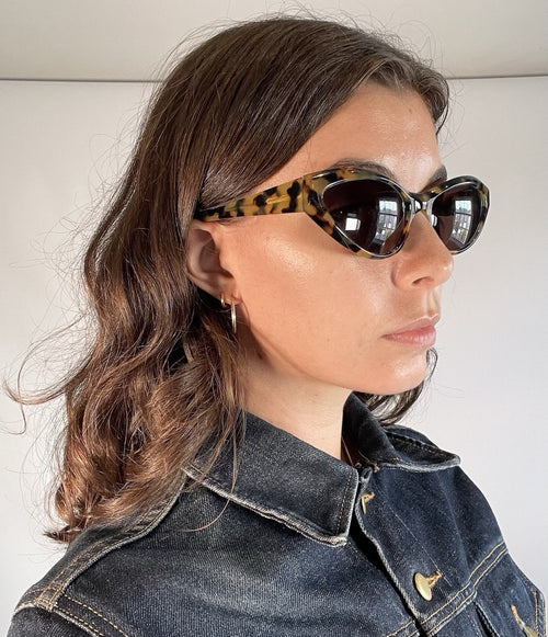 Alain Mikli Vintage 80s Cat Eye Sunglasses Brown Tortoiseshell Classic With Case