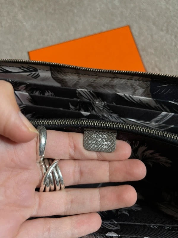 Hermès Wallet ‘Silk’In Classique’ Long Zip Grey Taupe Epsom Calfskin Embossed
