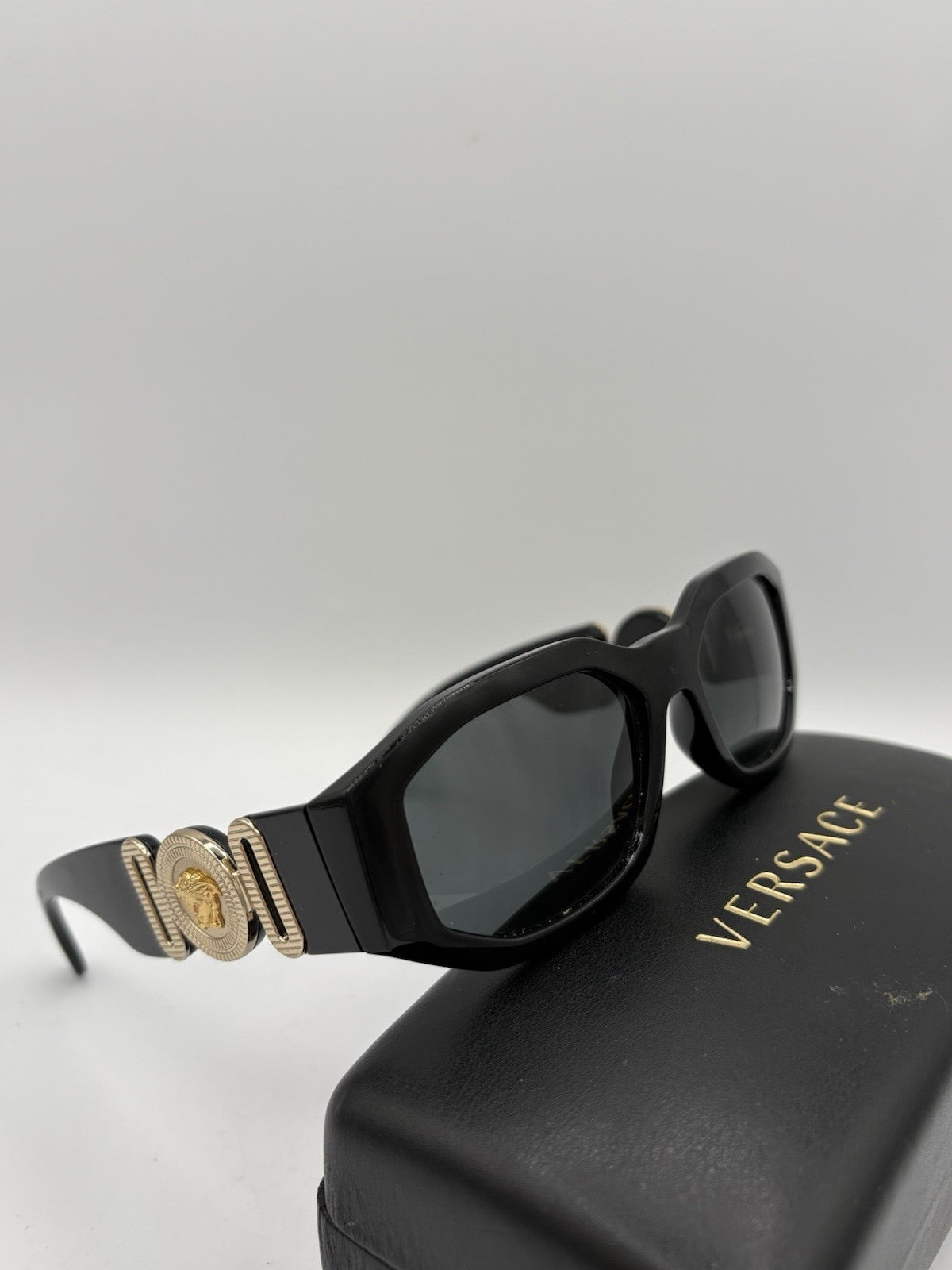 Versace Black Acetate Oval Sunglasses Gold Logo MOD 4361 GB1/87